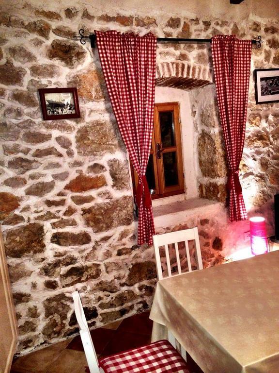 Apartment Elda Petrcane Εξωτερικό φωτογραφία
