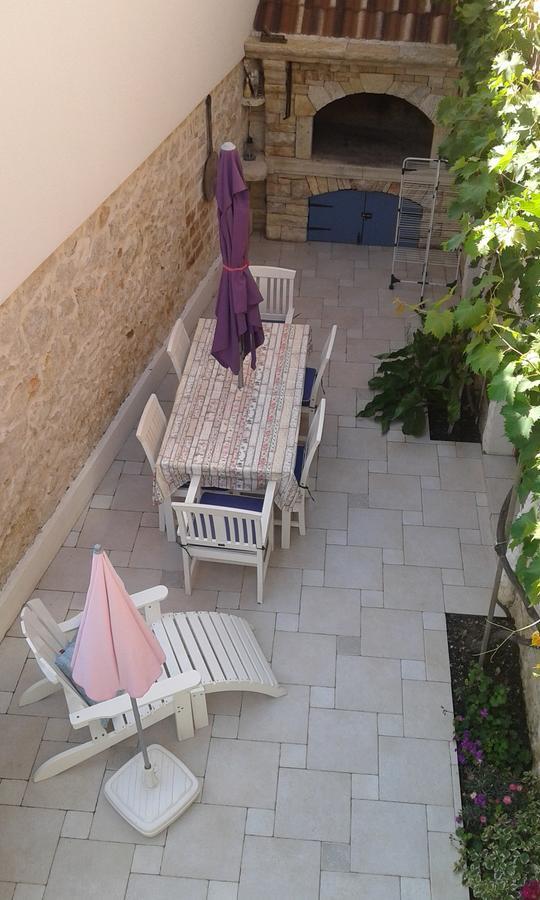 Apartment Elda Petrcane Εξωτερικό φωτογραφία