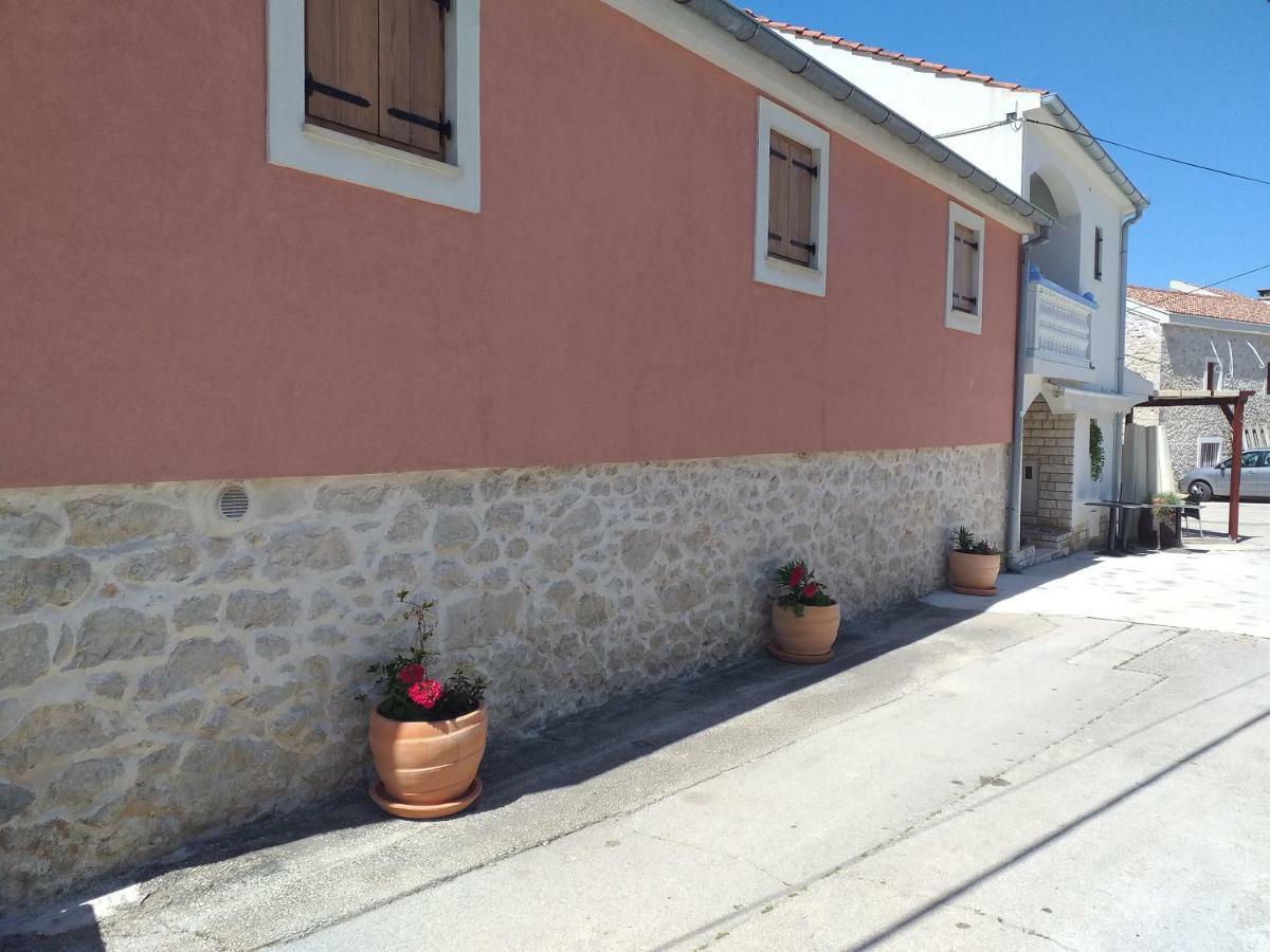 Apartment Elda Petrcane Εξωτερικό φωτογραφία
